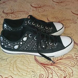 CONVERSE ALL STAR CHUCKS PUNK STYLE SIZE 9